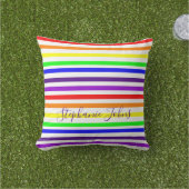 Coussin Bandes de couleur arc-en-ciel Monogrammes de nom m (Herbe)