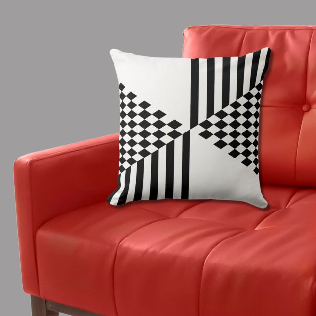Coussin Bandes géométriques blanches et noires Chaussures  (Geometric White & Black Stripes Diamond Checkers Throw Pillow)