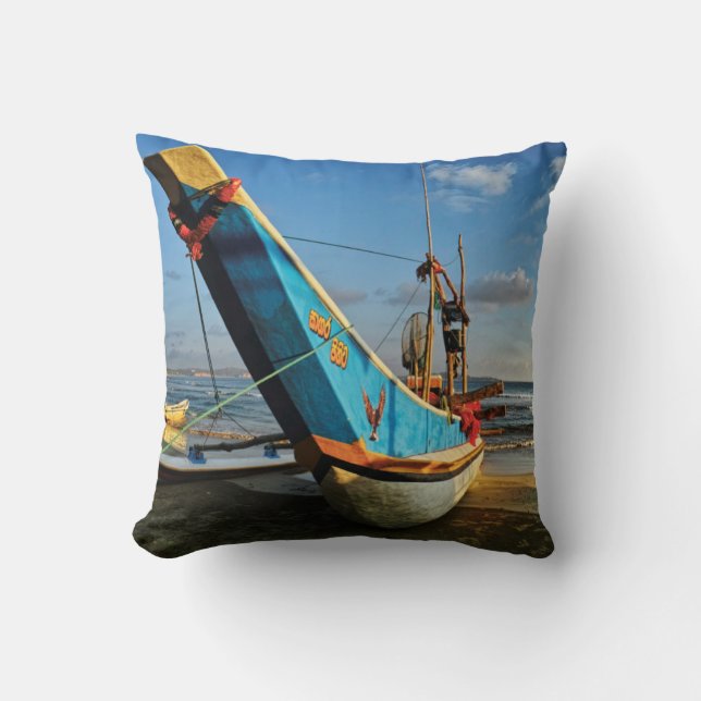 Coussin Bateau de pêche coloré par l'océan (Recto)