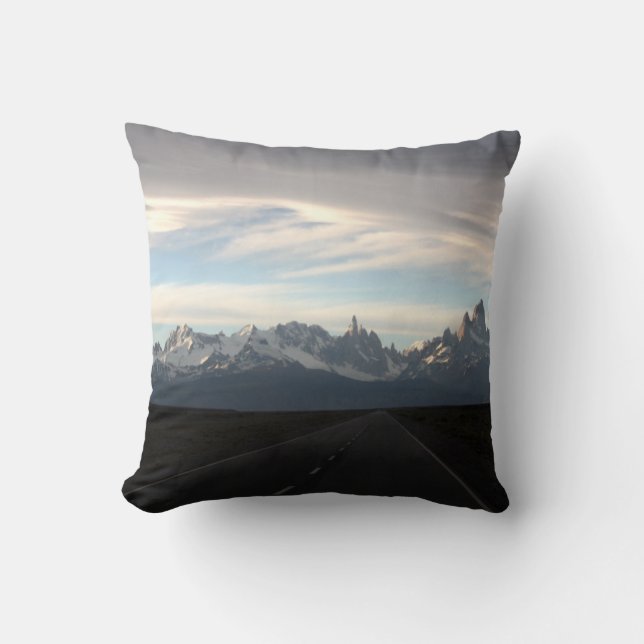 Coussin Bâti Fitz Roy et chaîne des Andes (Recto)