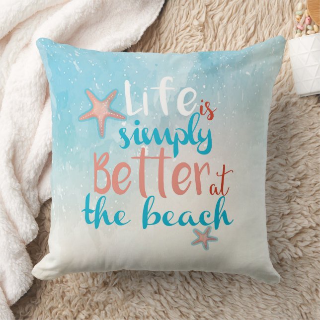 Coussin Beach Citation La Vie Est Simplement Mieux À La Pl (Couverture)