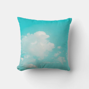 Coussin Beau ciel bleu et nuages avec lumière naturelle