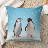 Coussin Beau Couple de Manchots sur Fond Bleu Clair (Couverture)