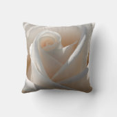 Coussin Beau Poly à fleurs de rose blanche (Verso)