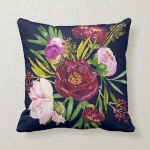 Coussin Beau vin pourpre et pivoines roses sur la marine