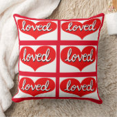 Coussin BEAUCOUP AIMÉ - Coeurs d'amour rouges- (Couverture)