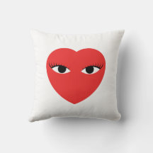 Beaucoup de mignons Coeurs rouges avec les yeux su