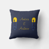 Coussin Bébé afro-américain garçon bleu et jaune (Verso)