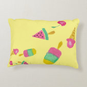Coussin bébé avec objets aquarelle peints (Dos)