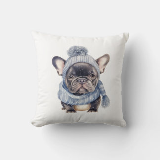 Coussin Bébé Bulldog Hivernal en Casquette et Écharpe Bleu
