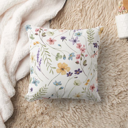 Coussin Bébé en fleurs de jardin sauvage (Couverture)