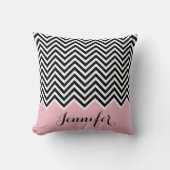 Coussin Bébé fille rose noir et blanc Chevron Personnalisé (Recto)