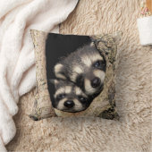 Coussin Bébés ratons laveurs dans la cavité d'un arbre Pro (Couverture)