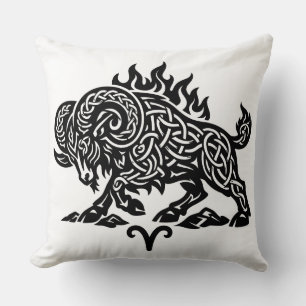 Coussin Bélier Fire‑Bélier – Encre Hantée Celtique Zodiaqu