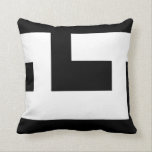Coussin Belle Moderne Noir et Blanc 2<br><div class="desc">Ajoutez quelque chose de moderne unique à votre maison ou bureau avec ce beau coussin moderne noir et blanc 2. Couleurs vives,  modernes et design. Consultez les Lampshades correspondants pour compléter le look. Unique de l'Art Intemporel sur Toile www.zazzle.com/timelessartoncanvas</div>