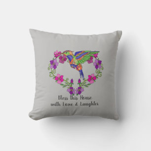 Coussin Bénissez cette maison, couronne florale en forme d