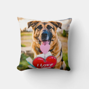 Coussin Berger allemand tenant une photo
