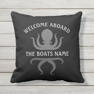Coussin Bienvenue à bord avec le nom de bateau personnalis