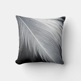 Coussin Black and White Feather Throw Pillow