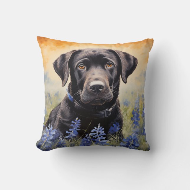Coussin Black Labrador dans Bluebonnets (Recto)