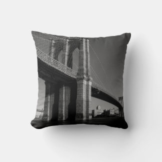 Coussin Black & White Brooklyn Bridge New York City Coussi