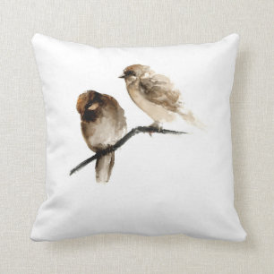 Coussin blanc d'oiseaux gris avec la conception de