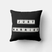 Coussin Blanc Noir Juste Marié (Verso)