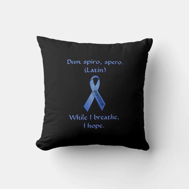 Coussin bleu de ruban de survivant de Cancer (Recto)