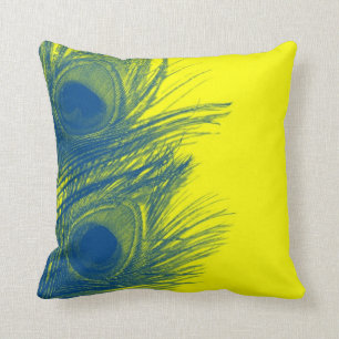 Coussin bleu et jaune de plume de paon