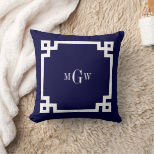 Coussin Bleu marine clé grecque blanche #2 encadré monogra