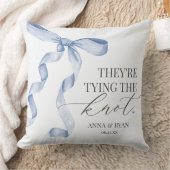 Coussin bleu nouer Fête des mariées cadeau (Couverture)