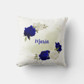 Coussin bleu royal fleurs blanches feuilles vertes (Recto)