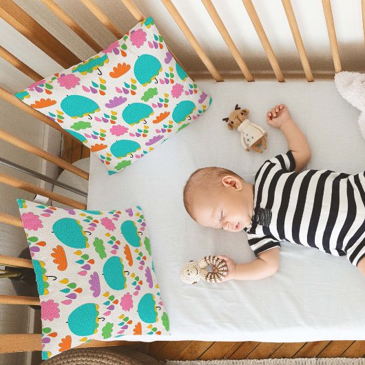 Coussin Blue Umbrellas with Clouds and Raindrops