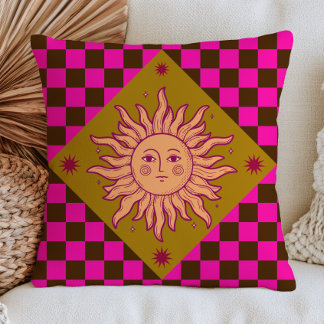 Coussin Bohemian Sun Face on Fuchsia Checkered Pattern