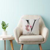 Coussin Boho rose monogramme Floral initial V (Chaise)