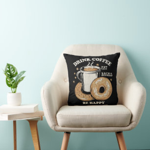 Coussin Boire du café manger des bagels être heureux