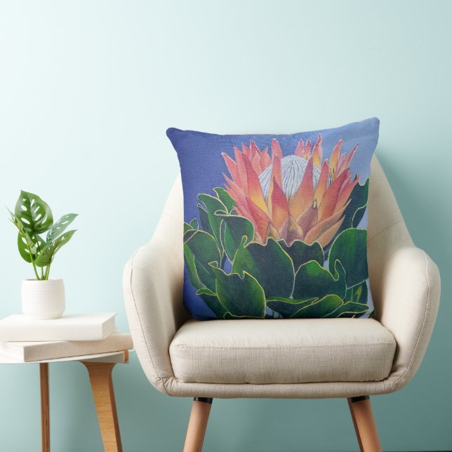 Coussin Bold King Protea | Hand-Painted Floral Art (Chaise)
