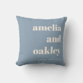 Coussin Bold Minimalist Dusty Blue Retro Custom Wedding (Recto)