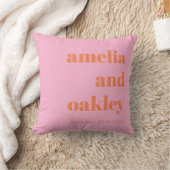 Coussin Bold Minimalist Pink Orange Retro Custom Wedding (Couverture)