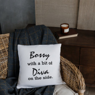 Coussin Bossy Avec Un Peu De Diva Moderne À La Mode