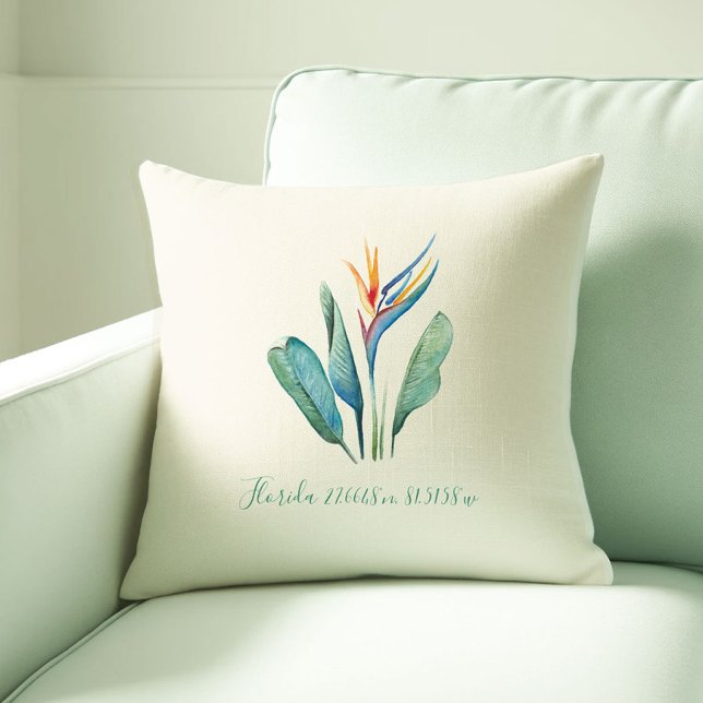 Coussin Botanique Florida Idées De Décor (Florida room decor ideas hand painted watercolor bird of paradise throw pillow Victoria Grigaliunas)