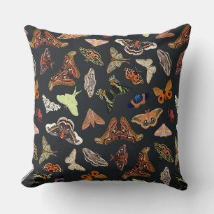 Coussin Bouches noires en cottagecore