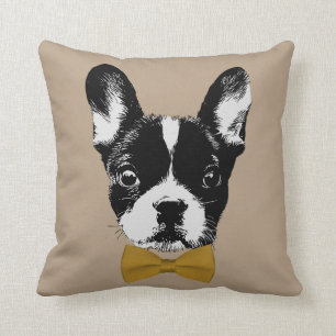 Coussin Bouledogue français avec le beige de cravate d'arc
