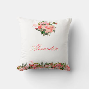 Coussin Bouquet floral rose pâle personnalisé