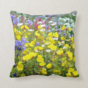 Coussin Bouttercups et autres Fleurs sauvages