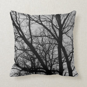 Coussin Branches silhouettées - noires et blanches