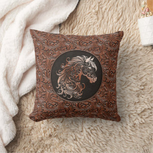 Coussin Brown cowgirl floral à outils cuir tête de cheval
