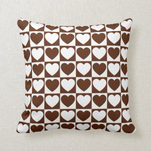 Coussin Brown et blanc À damiers Motif aux coeurs
