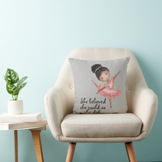Coussin Brown fille Ballerina avec devis (Chaise)