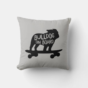 Coussin Bulldog à bord   Chien de Skateboard Silhouette